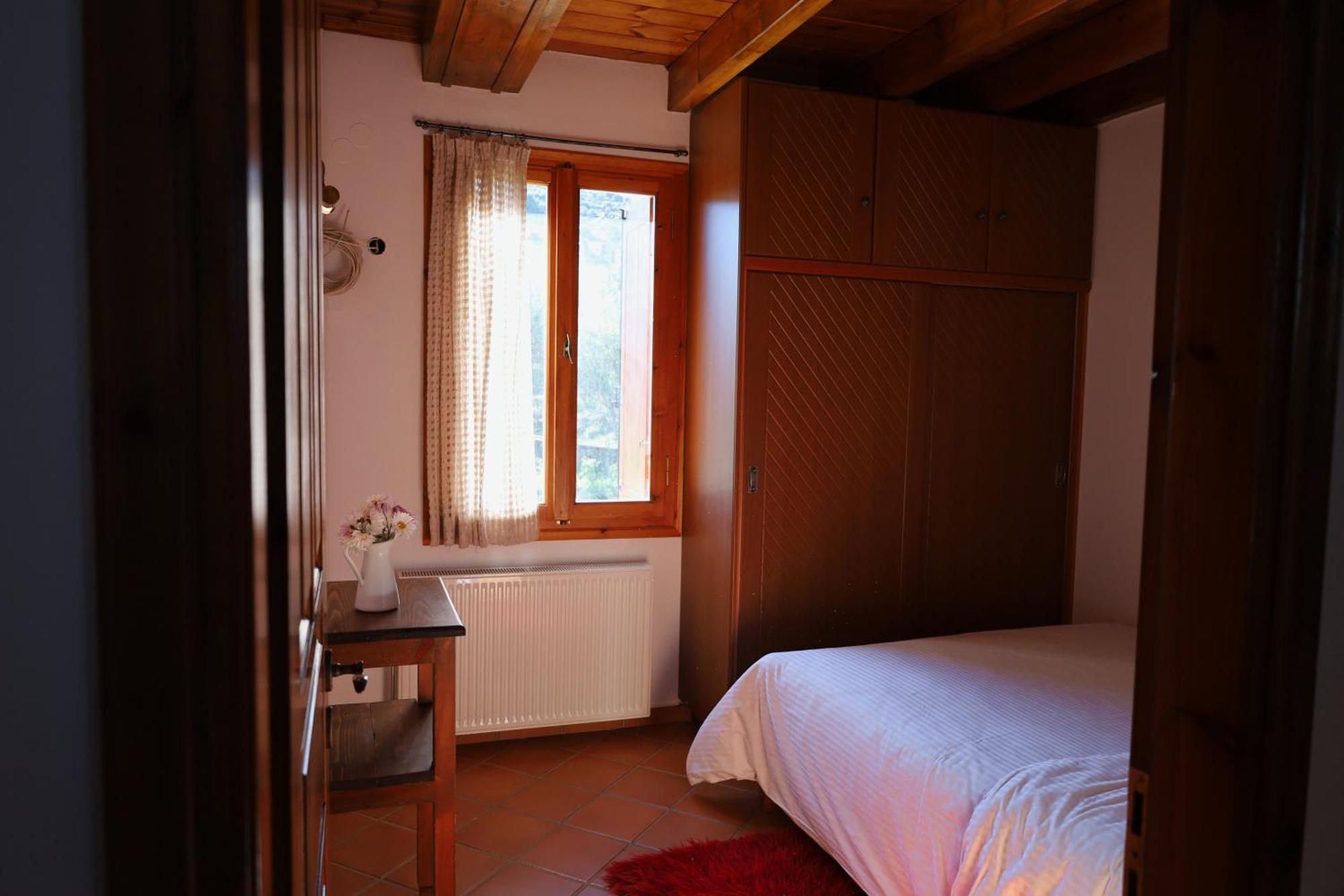 Diminio 1 Whole House - Chalet Αράχωβα Εξωτερικό φωτογραφία