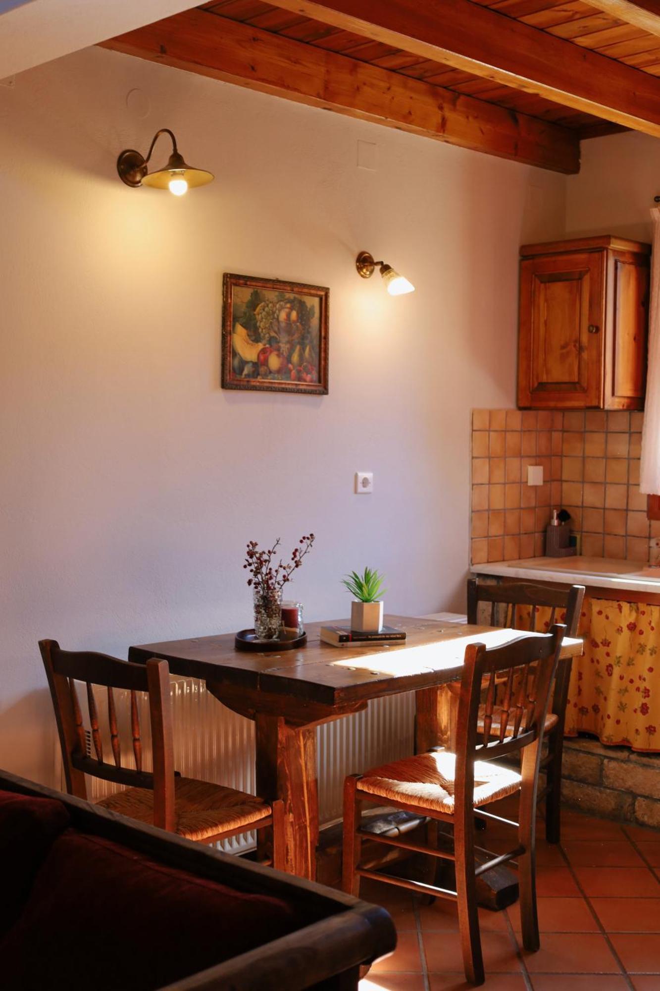 Diminio 1 Whole House - Chalet Αράχωβα Εξωτερικό φωτογραφία